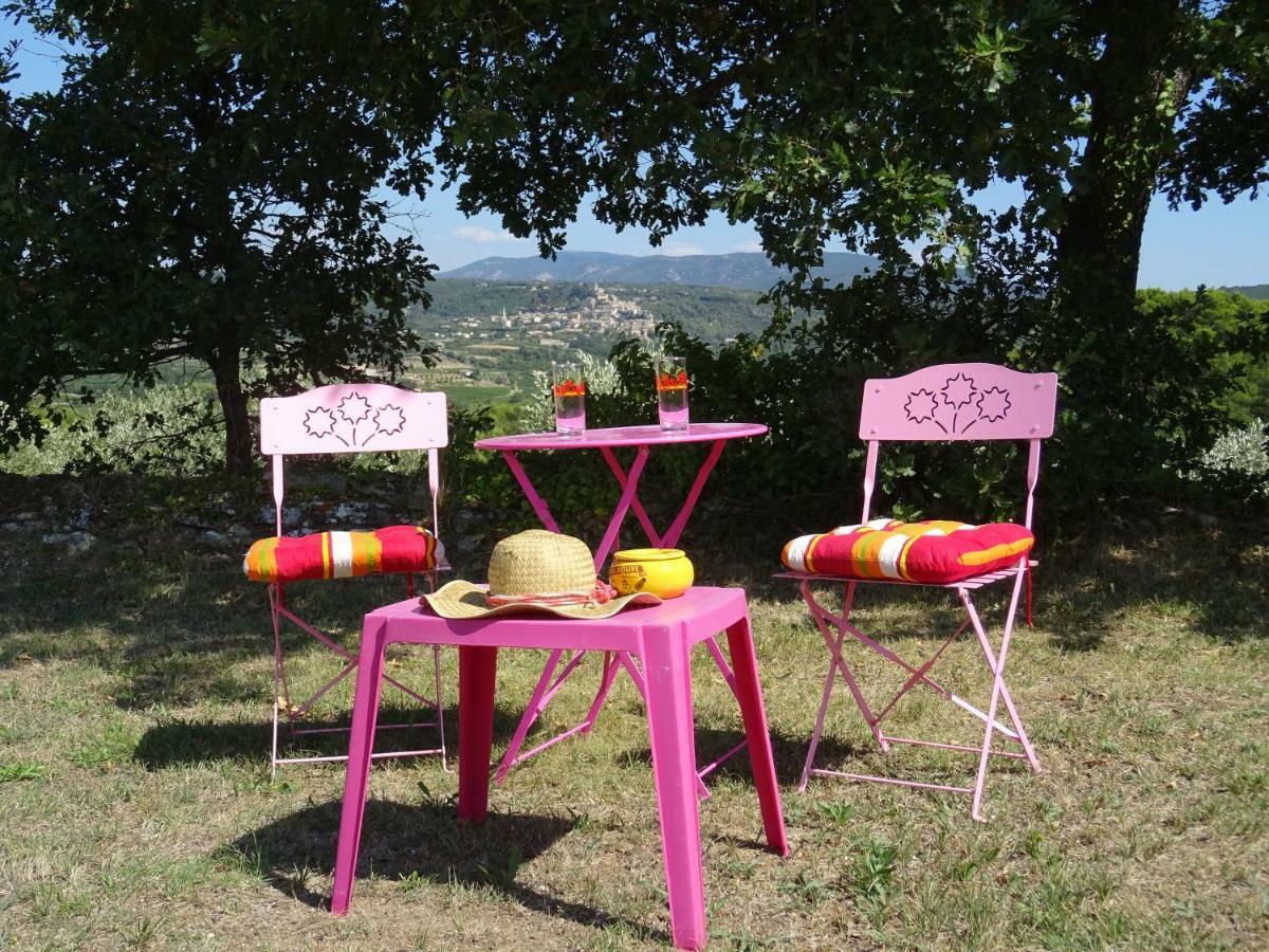 Cante Grillet Lacoste  Exterior photo